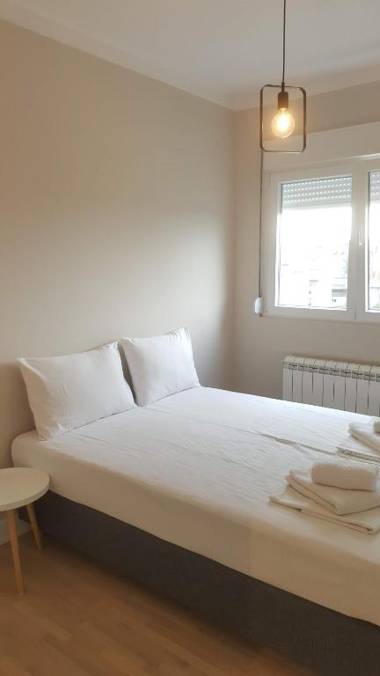 Urban ZEN with View - City Break Apartments