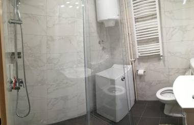 Apartment Oasis BANOVO BRDO-ADA CIGANLIJA