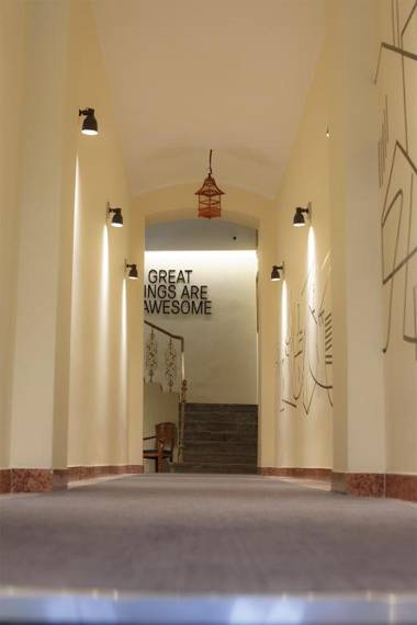 SuperB Luxury Suites