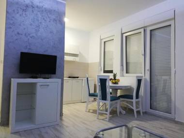 Airport view Apartment