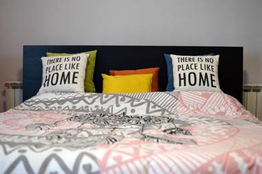 City Center Lovely Studio Apartment