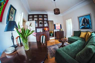 Crown apartment with garden view