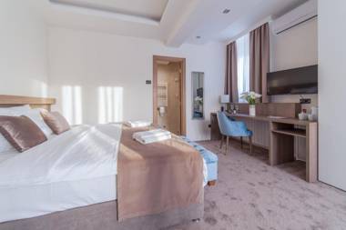 M House Bed and Breakfast