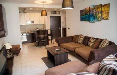 Ahoy Luxury Apartment