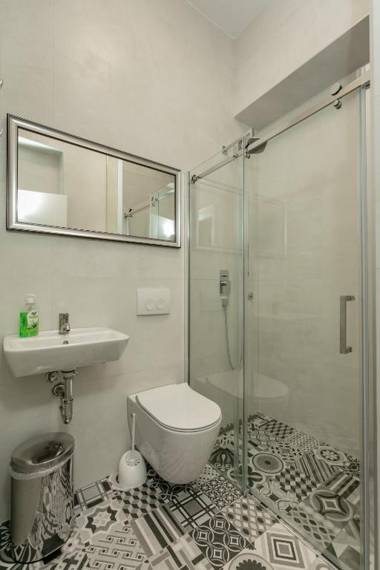 Viktor Luxury Suites