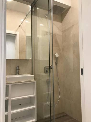 INNA LUXE Fancy & Cosy Near the Fortress БЕЛЫЙ КАРТОН