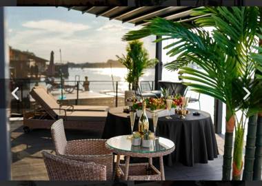 ADA MOMENT Splav- kuca na reci Beograd- Floating House on SAVA RIVER Belgrade