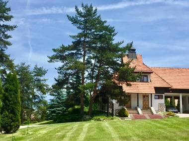 KRALJEVI KONACI Zlatibor