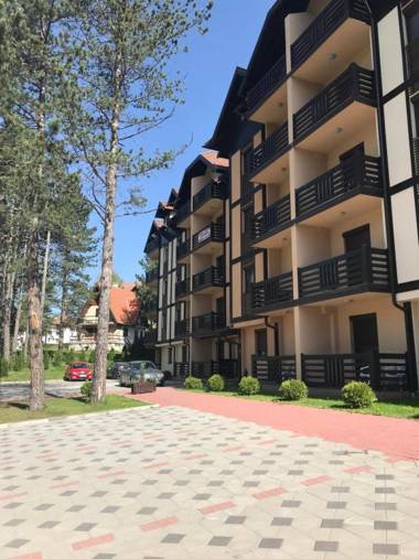 Apartmani Lenka