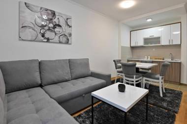 Zova Deluxe Apartment