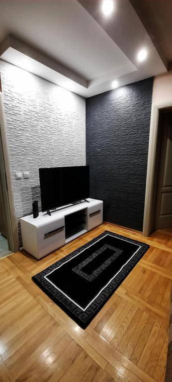 Apartman preko puta Mone