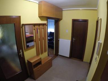 Apartment Roxana Vrdnik