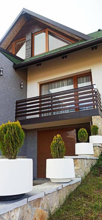 Vila Mirna