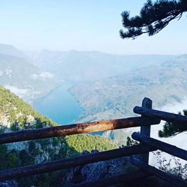 Vila Tutić Mitrovac