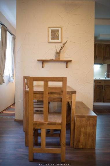 Snežna Kuća Apartments