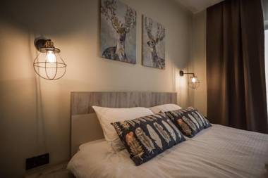 Sky Cabin Apartments