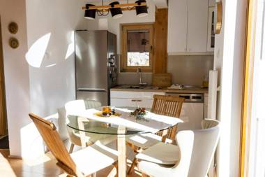 4Badgers / 4Jazavca - Mountain House