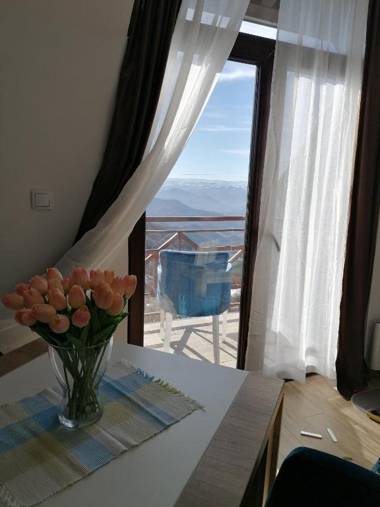 Magic View E16 Dvori-Kopaonik