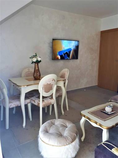 Apartmani Soko Day 1