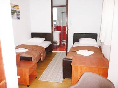 Sobe Rooms Aleksandar