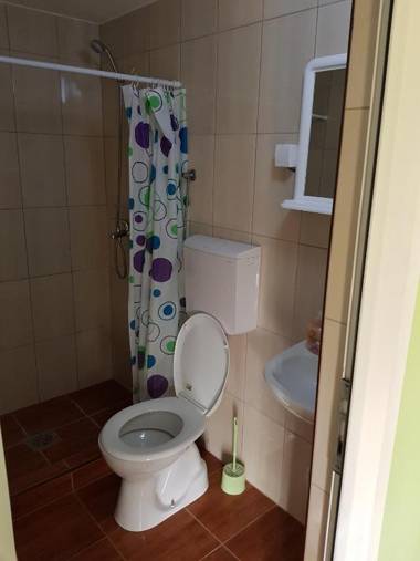 Guest House Lisinski Raj