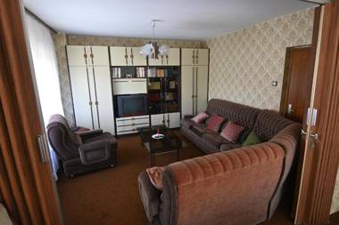 Kuća za odmor ŽIVKOVIĆ - STRMOSTEN