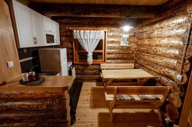 Zlatarske brvnare Zlatar Chalets