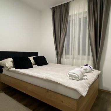 Ana Luxury Apartment ****
