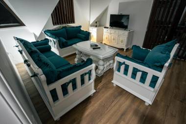 Vila ZLATARSKA PAHULJA --- apartman " BELE NOĆI "