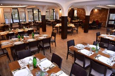 Restoran sa prenoćištem Gornjak