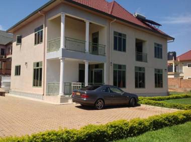 Room in House - Single private room ruhundo MyPlace