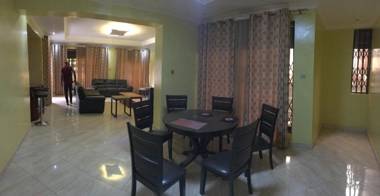 Room in House - Private Room with Jacuzzi in Kigali