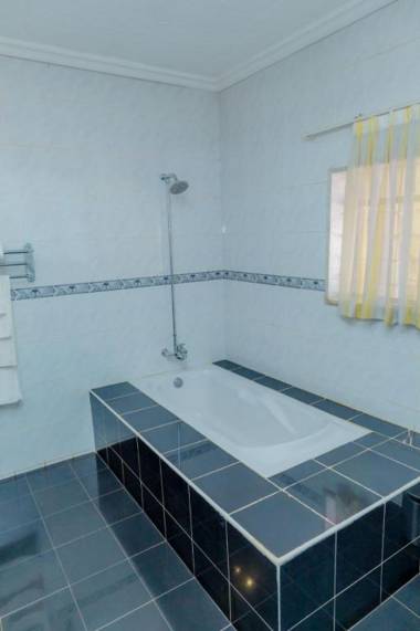 Select Hotel Kigali