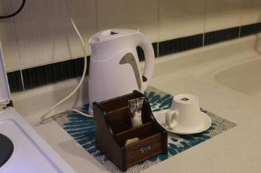 Al-Fakhamah Hotel Apartments - Families Only