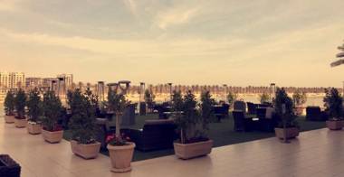 Golden Tulip Al Khobar Suites