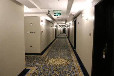 Naviti Warwick Al Khobar