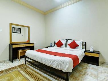 OYO 405 Nujom Al-jazerah