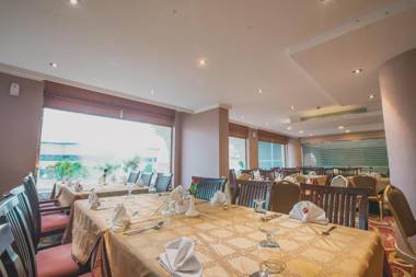 Lafontaine Jeddah Hotel