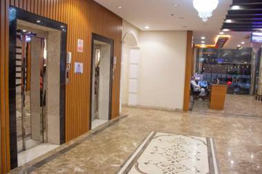 Iwan Alandalusia Hotel suites Almarwah