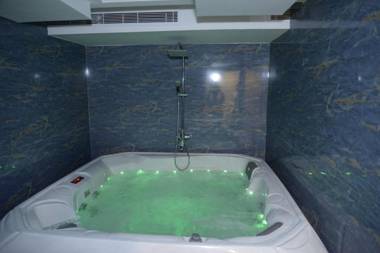 العنقود الأحمر Lavana- حي السلامة