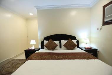 العييري للوحات المفروشة الدمام3