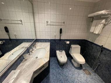 Al Diafah Hotel Suites