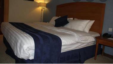 Reef Al Malaz Hotel International