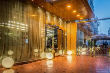 Al Muhaidb Al Takhasosi Suites