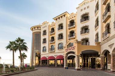 Crowne Plaza Riyadh Al Waha an IHG Hotel