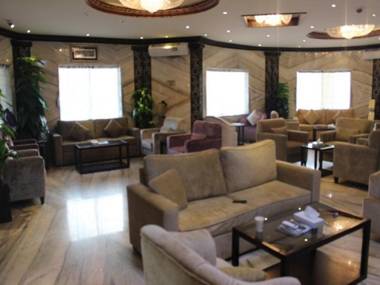 Ramada-Sa Ishbilya Apartment