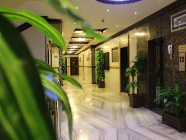 Ramada-Sa Ishbilya Apartment