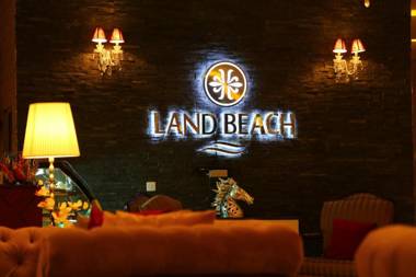 Land Beach Al Aqiq