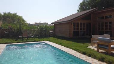 Akwakh Almzraah for Families Only