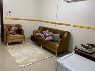 Al Quba Al Thahbia Hotel Suites 2